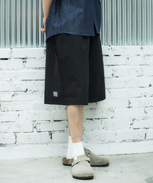 WHOLOVESART（フーラブズアート）の「カーペンター バミューダ バンディングパンツ ブラック（その他パンツ）」