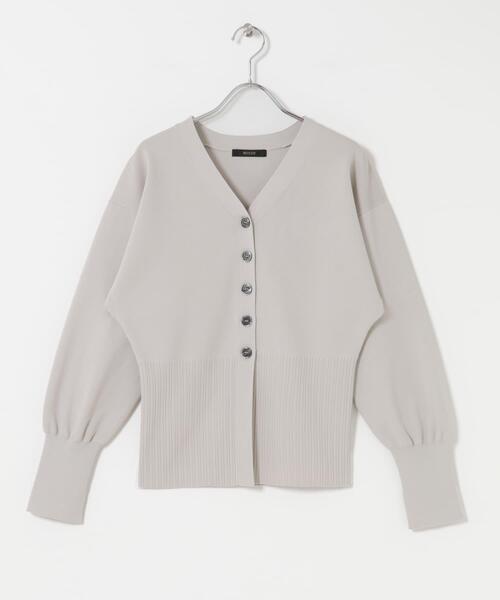 URBAN RESEARCH ROSSO WOMEN(アーバンリサーチ ロッソ)の「Vネックリブフロント釦デザインニット(カーディガン/ボレロ・レディース・ベージュ系その他/ピンク・FREE)」の9枚目の写真