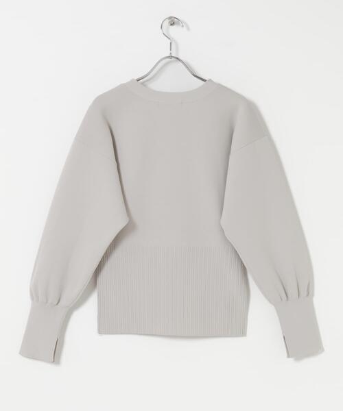 URBAN RESEARCH ROSSO WOMEN(アーバンリサーチ ロッソ)の「Vネックリブフロント釦デザインニット(カーディガン/ボレロ・レディース・ベージュ系その他/ピンク・FREE)」の13枚目の写真