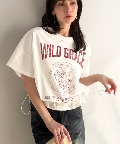 mily bilet(ミウィビレット)の「【mily bilet】甘辛バランスが叶う!綿100% 体型カバー裾ドロストフリルプリントTシャツ(Tシャツ/カットソー・レディース・チャコール/オフホワイト/ネイビー/オートミール・LARGE/MEDIUM/X-LARGE/SMALL)」の12枚目の写真