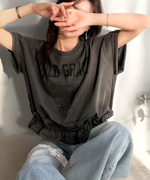 mily bilet(ミウィビレット)の「【mily bilet】甘辛バランスが叶う!綿100% 体型カバー裾ドロストフリルプリントTシャツ(Tシャツ/カットソー・レディース・チャコール/オフホワイト/ネイビー/オートミール・LARGE/MEDIUM/X-LARGE/SMALL)」の20枚目の写真