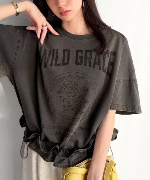 mily bilet(ミウィビレット)の「【mily bilet】甘辛バランスが叶う!綿100% 体型カバー裾ドロストフリルプリントTシャツ(Tシャツ/カットソー・レディース・チャコール/オフホワイト/ネイビー/オートミール・LARGE/MEDIUM/X-LARGE/SMALL)」の22枚目の写真