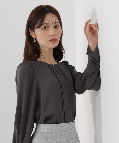 PROPORTION BODY DRESSING(プロポーションボディドレッシング)の「<ウォッシャブル>ピンタックブラウス / 1216110100(シャツ/ブラウス・レディース・ダークグレー/ホワイト系その他/ピンク・SMALL/MEDIUM)」の2枚目の写真