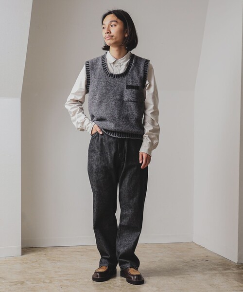 fennica(フェニカ)の「【別注】Jamieson's Knitwear / リブ ストライプ Uネック ベスト(ベスト・レディース・グレー・L(42))」の3枚目の写真