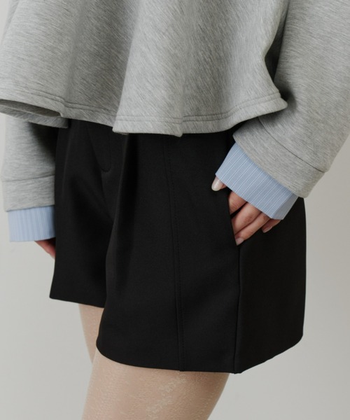 Olu.（オルドット）の「ベーシックベルトレスショートパンツ（その他パンツ・レディース・ブラウン/ベージュ/ブラック・FREE）」の4枚目の写真