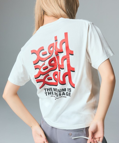 X-girl（エックスガール）の「TRIPLE LOGO S/S TEE（Tシャツ/カットソー・レディース・ブラック/ホワイト/パープル・S/M/L）」の2枚目の写真