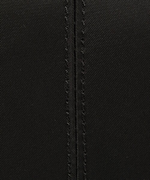 830563841_10