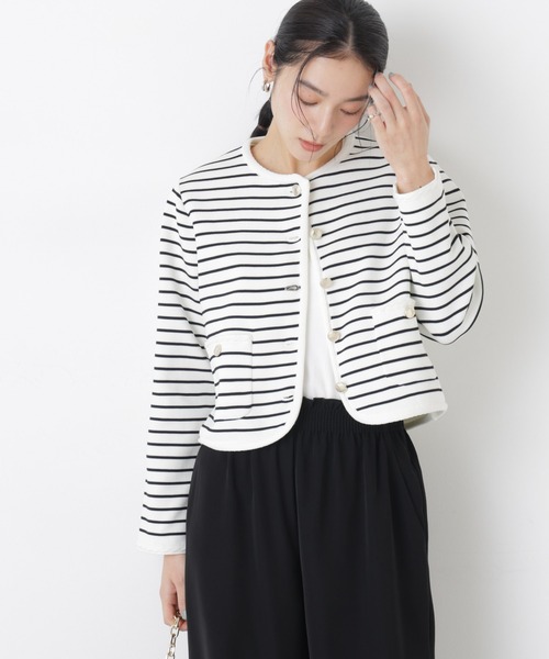 NANO universe（ナノユニバース）の「ゴールドボタンニットジャケット（ノーカラージャケット・レディース・その他1/ダークネイビー/アイボリー・FREE）」の6枚目の写真