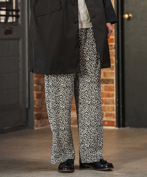 CAMBIO（カンビオ）の「mp14604- Leopard Pleats Wide Straight Pants ロングパンツ(2026GIM-013)（その他パンツ・メンズ・ホワイト/ブラック/ブラウン・S/M/L）」の18枚目の写真