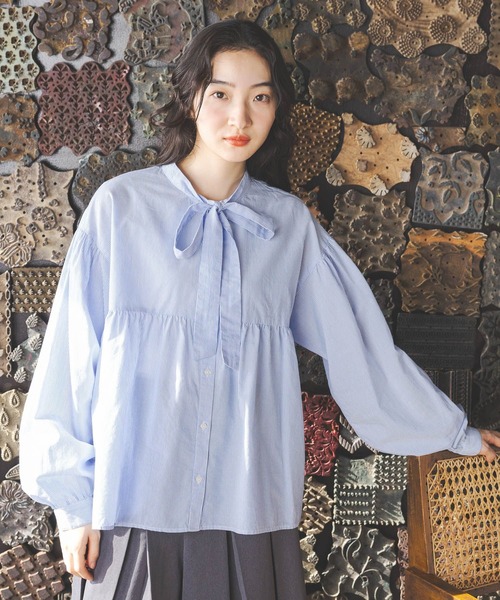 niko and...（ニコアンド）の「ボウタイリボンブラウス（シャツ/ブラウス・レディース・ブルー/オフホワイト・FREE）」の5枚目の写真