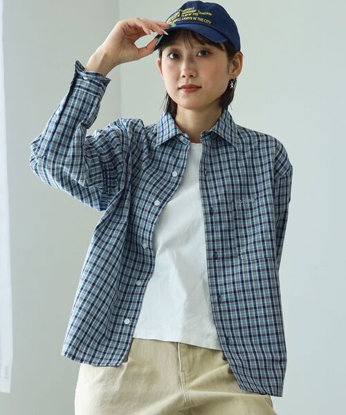 FFEIN(フェイン)の「【FFEIN(フェイン)】アソートワンポイントボックス長袖チェックシャツ / シャツ レギュラーカラー 長袖 ワンポイント 刺繍 レイヤード ポケット(シャツ/ブラウス・メンズ・ダークグリーン/ライトブルー/オレンジ/ブラック/オレンジ系その他/ネイビー・SMALL/MEDIUM/X-SMALL/LARGE)」の3枚目の写真