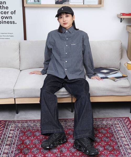 FFEIN(フェイン)の「【FFEIN(フェイン)】アソートワンポイントボックス長袖チェックシャツ / シャツ レギュラーカラー 長袖 ワンポイント 刺繍 レイヤード ポケット(シャツ/ブラウス・メンズ・ダークグリーン/ライトブルー/オレンジ/ブラック/オレンジ系その他/ネイビー・SMALL/MEDIUM/X-SMALL/LARGE)」の15枚目の写真