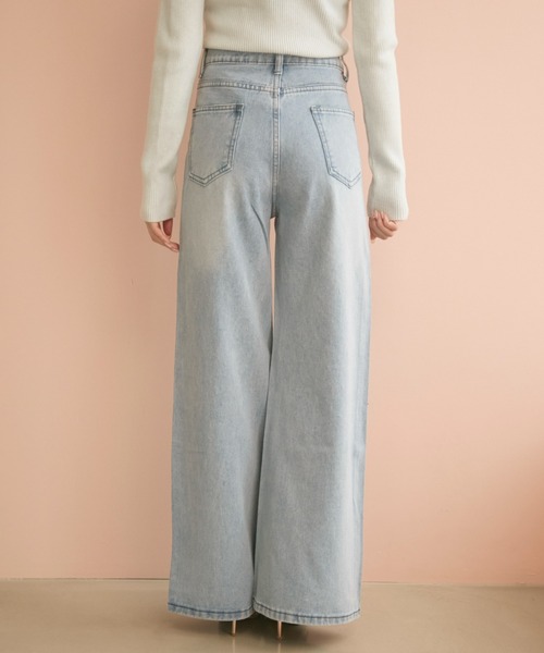 TITTY&CO.（ティティーアンドコー）の「ビジュー付きデニムパンツ（デニムパンツ・レディース・ブルー・MEDIUM/SMALL）」の5枚目の写真