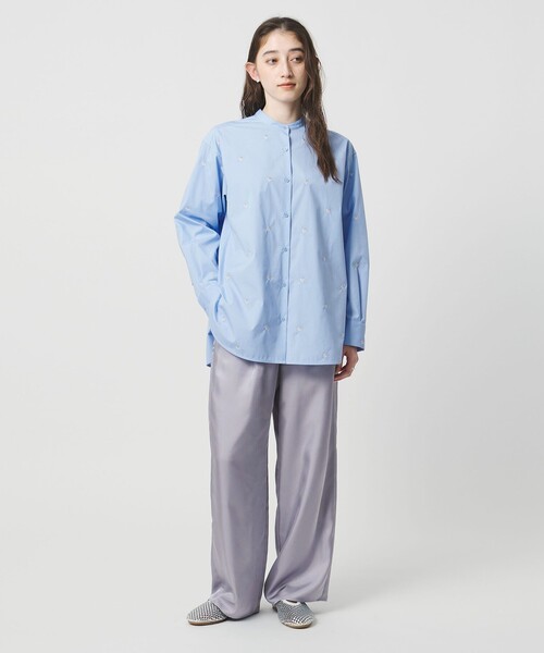 UNITED ARROWS(ユナイテッドアローズ)の「シルクライク イージーパンツ(その他パンツ・レディース・グレー/オフホワイト/ブラック/ライム/ダークブラウン・36/34/38)」の14枚目の写真