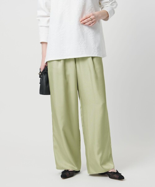 UNITED ARROWS(ユナイテッドアローズ)の「シルクライク イージーパンツ(その他パンツ・レディース・グレー/オフホワイト/ブラック/ライム/ダークブラウン・36/34/38)」の15枚目の写真