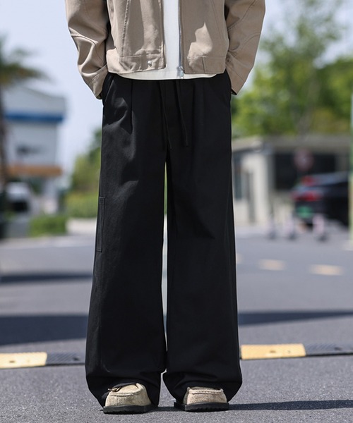 TOBEE(トゥビー)の「【TOBEE】 ワイドルーズスラックス /ストレートチノパンツ(チノパンツ・メンズ・ブラック/ベージュ/オフホワイト・MEDIUM/LARGE/X-LARGE)」の6枚目の写真