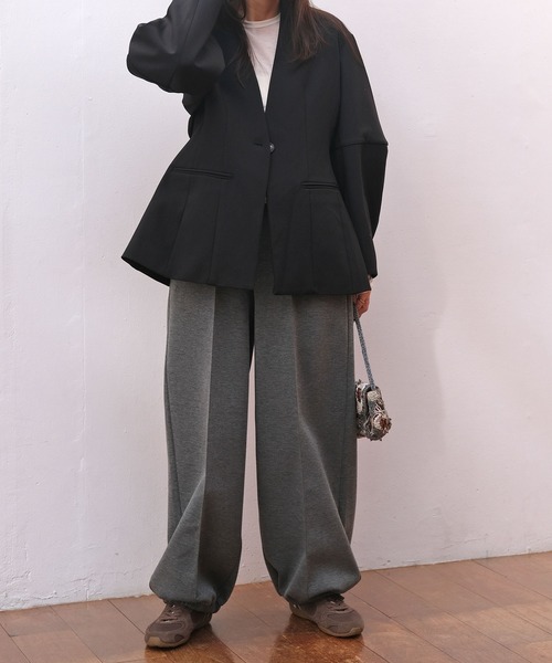 AKTE(アクテ)の「コクーンスリーブノーカラージャケット(ノーカラージャケット・レディース・キャメル/ブラック・2/1)」の9枚目の写真