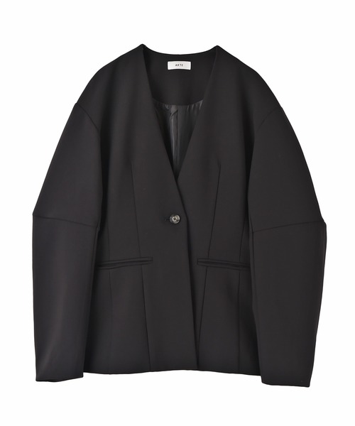 AKTE(アクテ)の「コクーンスリーブノーカラージャケット(ノーカラージャケット・レディース・キャメル/ブラック・2/1)」の22枚目の写真