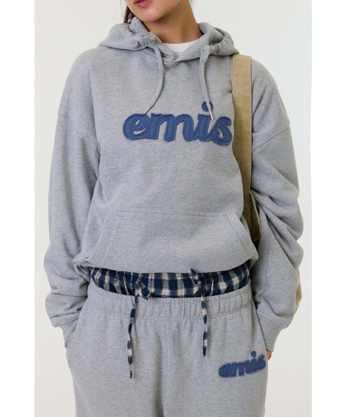 EMIS（イミス）の「COLOR-BLOCK APPLIQUE HOODIE（スウェット・レディース・アイボリー/グレー/チャコール・LARGE/MEDIUM/SMALL）」の16枚目の写真