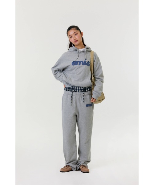 EMIS（イミス）の「COLOR-BLOCK APPLIQUE HOODIE（スウェット・レディース・アイボリー/グレー/チャコール・LARGE/MEDIUM/SMALL）」の22枚目の写真
