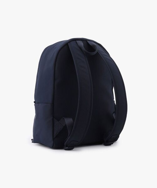 TOMMY HILFIGER(トミーヒルフィガー)の「KIDS エッセンシャルバックパック(バックパック/リュック・キッズ・ネイビー・FREE)」の2枚目の写真