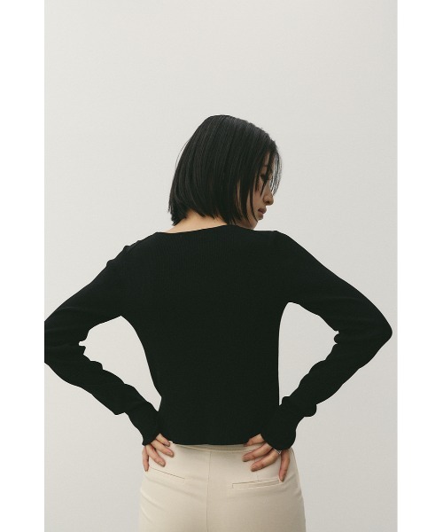 STYLEMIXER（スタイルミキサー）の「2ピースペプラムドライニット（ニット/セーター・レディース・アイボリー/ブラック・FREE）」の4枚目の写真