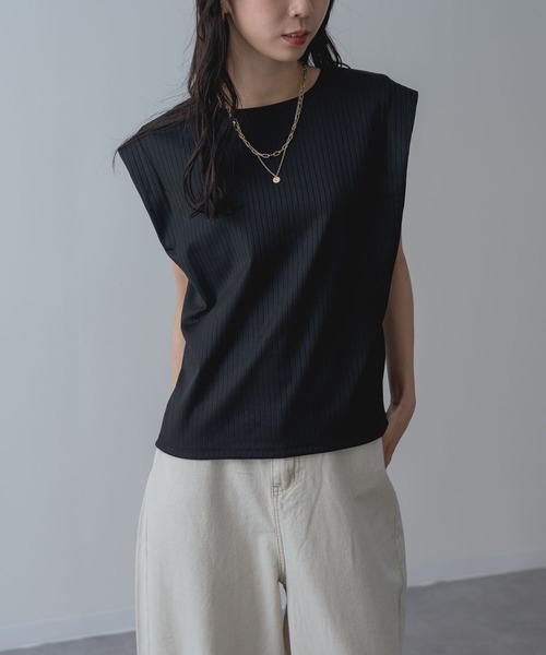 ANNA LUNA（アンナルナ）の「【ANNA LUNA】 肩タック で魅せる大人の 抜け感 トップス（Tシャツ/カットソー・レディース・ブラック/オフホワイト/グレー・MEDIUM）」の17枚目の写真