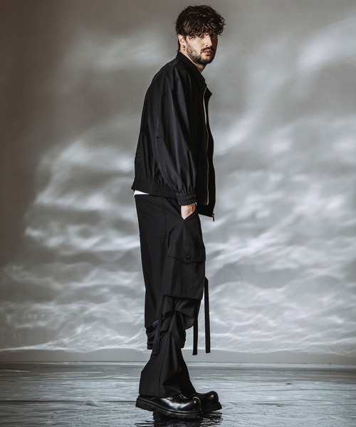 NO ID.（ノーアイディ）の「【NO ID.】Tech Easy Cargo Pants / テックイージー カーゴ パンツ（カーゴパンツ・メンズ・ブラック/グレー・1/2）」の11枚目の写真