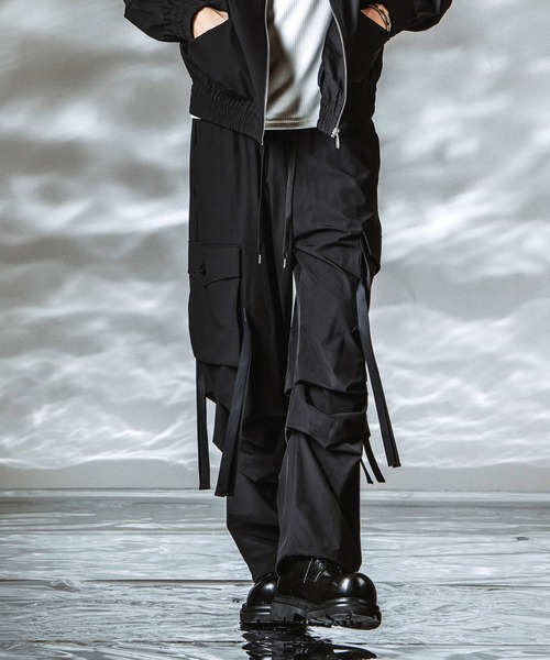 NO ID.（ノーアイディ）の「【NO ID.】Tech Easy Cargo Pants / テックイージー カーゴ パンツ（カーゴパンツ・メンズ・ブラック/グレー・1/2）」の16枚目の写真