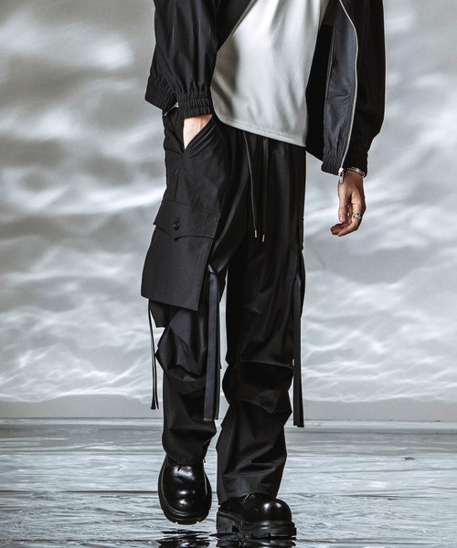 NO ID.（ノーアイディ）の「【NO ID.】Tech Easy Cargo Pants / テックイージー カーゴ パンツ（カーゴパンツ・メンズ・ブラック/グレー・1/2）」の14枚目の写真