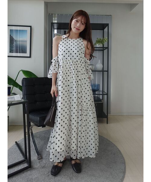 LAGUNAMOON(ラグナムーン)の「3WAYシアードットプリントギャザーフレアワンピース 【夏服】(ワンピース・レディース・ブラウン/ホワイト・MEDIUM/SMALL)」の22枚目の写真