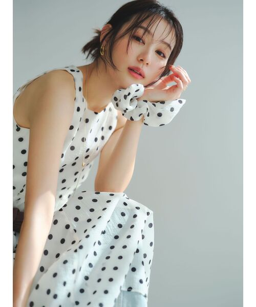 LAGUNAMOON（ラグナムーン）の「3WAYシアードットプリントギャザーフレアワンピース 【夏服】（ワンピース・レディース・ブラウン/ホワイト・MEDIUM/SMALL）」の9枚目の写真