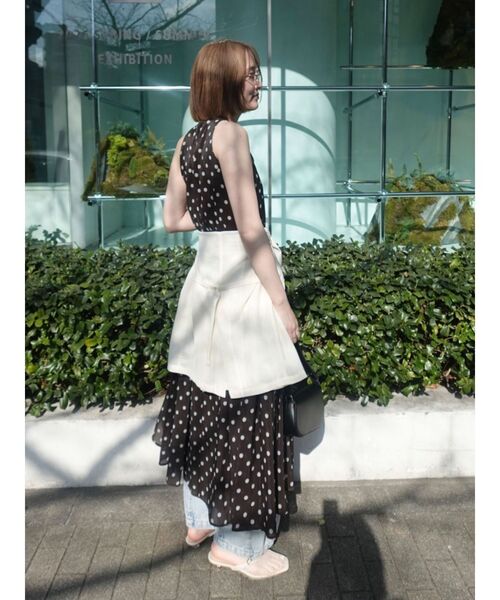LAGUNAMOON(ラグナムーン)の「3WAYシアードットプリントギャザーフレアワンピース 【夏服】(ワンピース・レディース・ブラウン/ホワイト・MEDIUM/SMALL)」の9枚目の写真