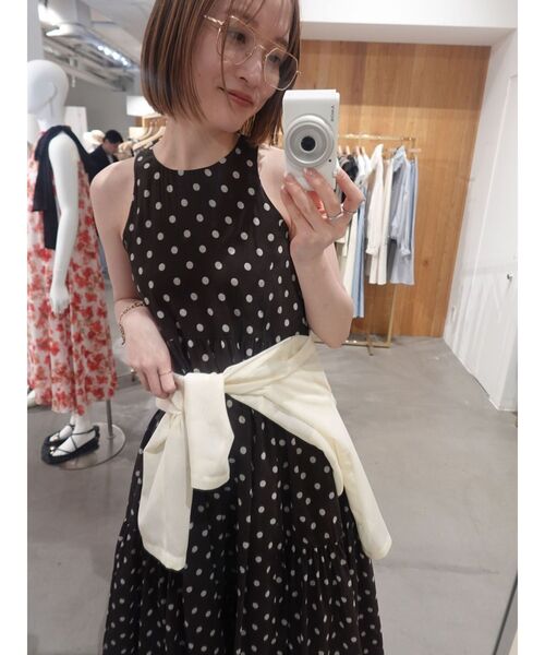 LAGUNAMOON(ラグナムーン)の「3WAYシアードットプリントギャザーフレアワンピース 【夏服】(ワンピース・レディース・ブラウン/ホワイト・MEDIUM/SMALL)」の11枚目の写真