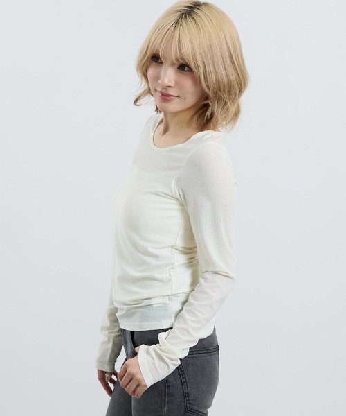 ANAP（アナップ）の「パッド付き インナードッキング シアーレース ロンT（Tシャツ/カットソー・レディース・ブラック/オフホワイト・F）」の3枚目の写真