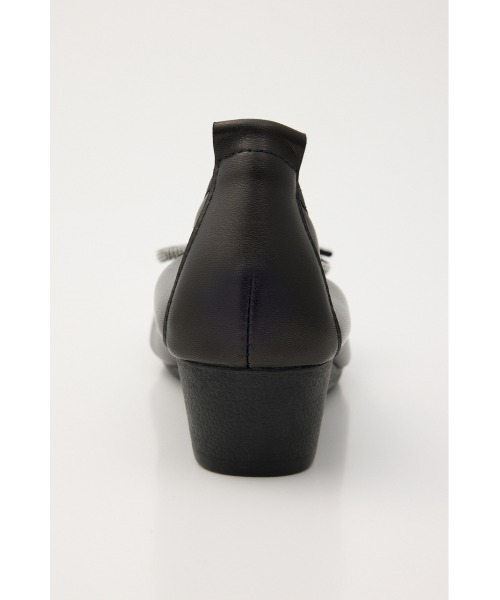 STACCATO(スタッカート)の「【再入荷】エリーゼウェッジソールパンプス(パンプス・レディース・ホワイト/ブラック・24.5cm/24.0cm/23.5cm/23.0cm/22.5cm)」の6枚目の写真