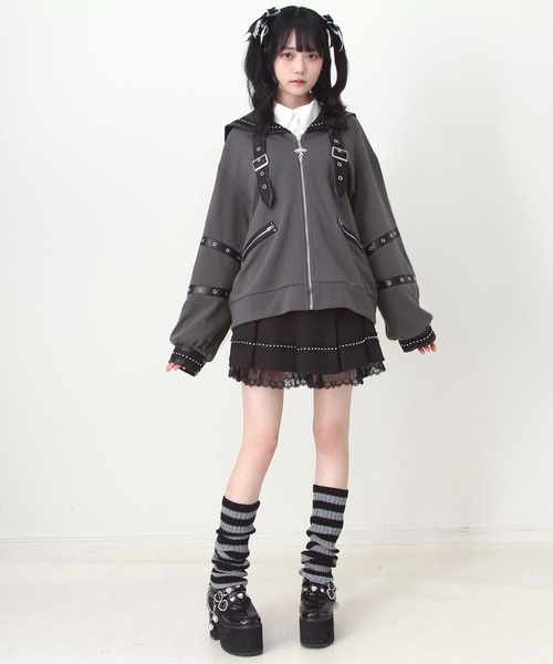 DearMyLove(ディアマイラブ)の「レザースタッズセーラー襟ベルトブルゾン(ブルゾン・レディース・グレー/ブラック・FREE)」の7枚目の写真