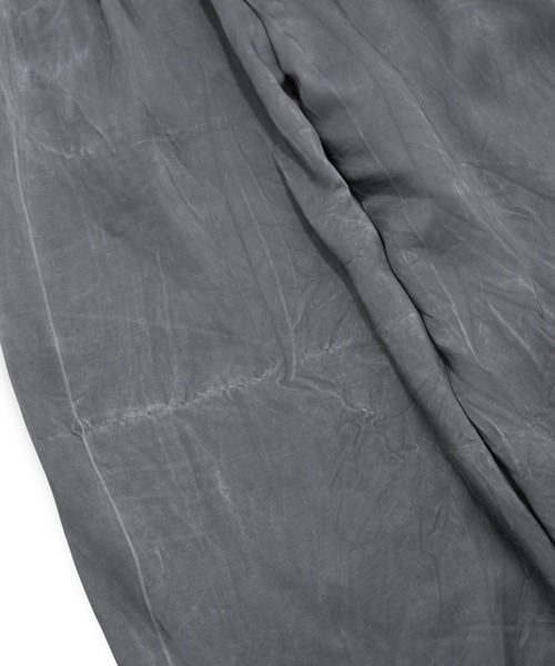 VOAAOV（ヴォアーブ）の「【VOAAOV】PIGMENT CUPRO Tuck Wide Pants（その他パンツ・メンズ・チャコールグレー/ネイビー/キャメル・0/1/2）」の15枚目の写真