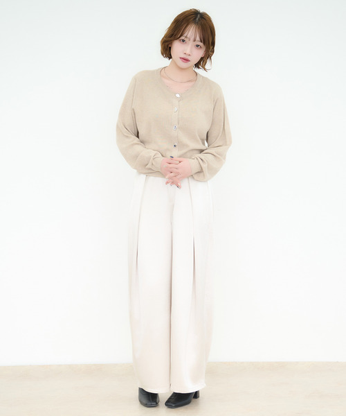 DAESE TOKYO(デセトウキョウ)の「『DAESE TOKYO/デセトウキョウ』サテンタックワイドパンツ(その他パンツ・レディース・アイボリー/ブラック/グレイッシュベージュ・FREE)」の9枚目の写真