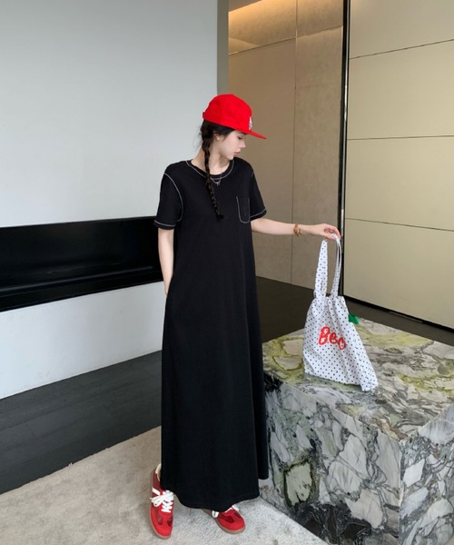2ly2（トゥーリートゥー）の「シンプルカジュアル Tシャツロングワンピース（ワンピース・レディース・ブラック・FREE）」の10枚目の写真