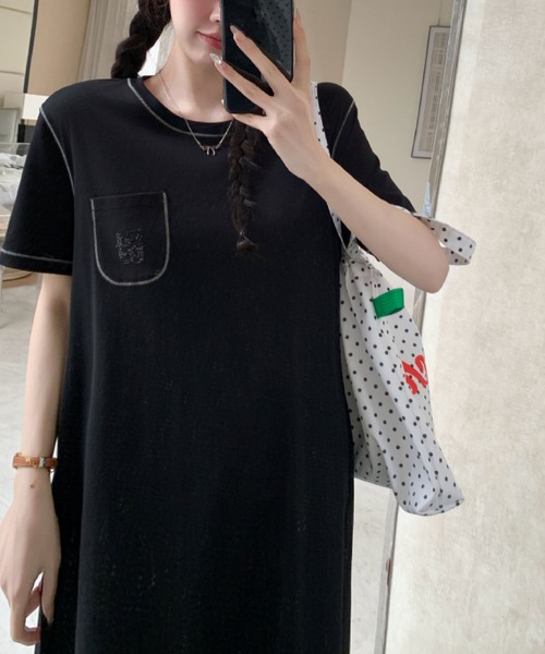 2ly2（トゥーリートゥー）の「シンプルカジュアル Tシャツロングワンピース（ワンピース・レディース・ブラック・FREE）」の22枚目の写真