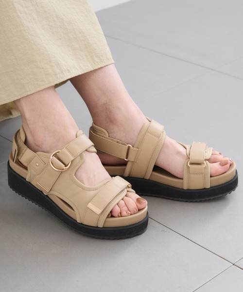 BARNYARDSTORM(バンヤードストーム)の「BARNYARDSTORM / 厚底ベルクロサンダル2【一部店舗限定サイズLL】(サンダル・レディース・ベージュ/ブラック・S/M/L/LL)」の2枚目の写真