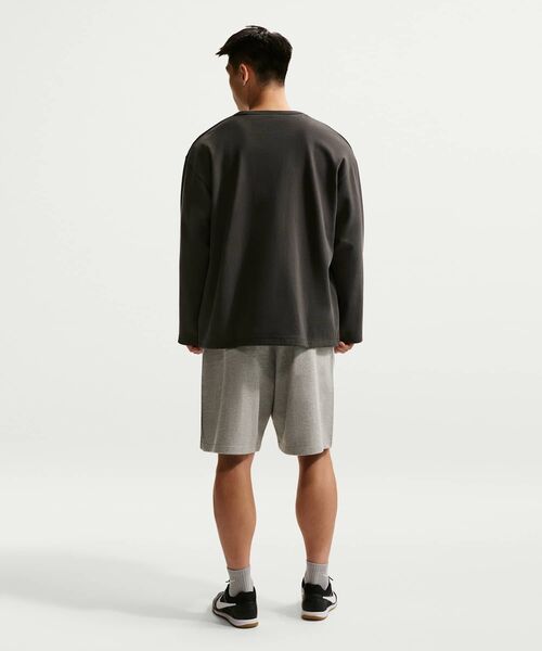 NIKE(ナイキ)の「ナイキ ライフ メンズ ミッドウェイト クルーネック / Nike Life Men's Midweight Crew IF2234-060 Anthracite(Tシャツ/カットソー・メンズ・スミクロ・2XL/S/XL/L/M)」の12枚目の写真