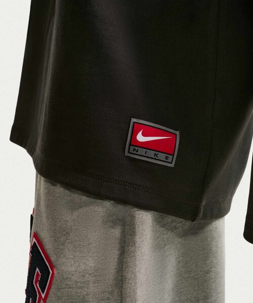 NIKE(ナイキ)の「ナイキ ライフ メンズ ミッドウェイト クルーネック / Nike Life Men's Midweight Crew IF2234-060 Anthracite(Tシャツ/カットソー・メンズ・スミクロ・2XL/S/XL/L/M)」の13枚目の写真