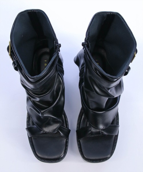 clear（クリア）の「カバーブーツ厚底サンダル（サンダル・レディース・ブラック/アイボリー・L/M）」の10枚目の写真