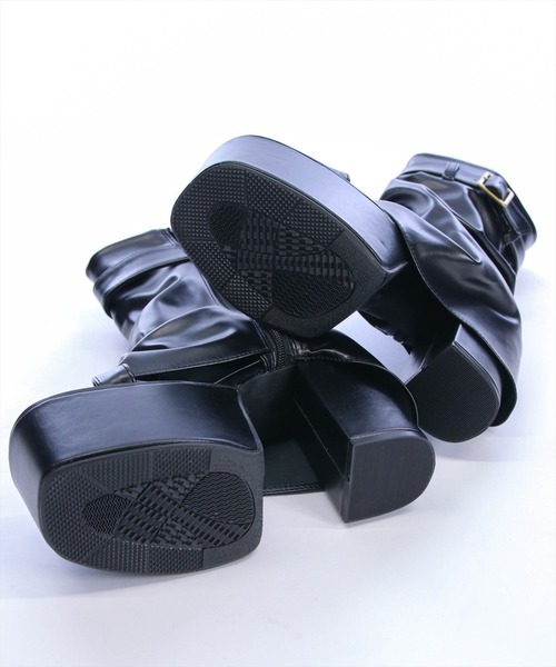 clear（クリア）の「カバーブーツ厚底サンダル（サンダル・レディース・ブラック/アイボリー・L/M）」の13枚目の写真