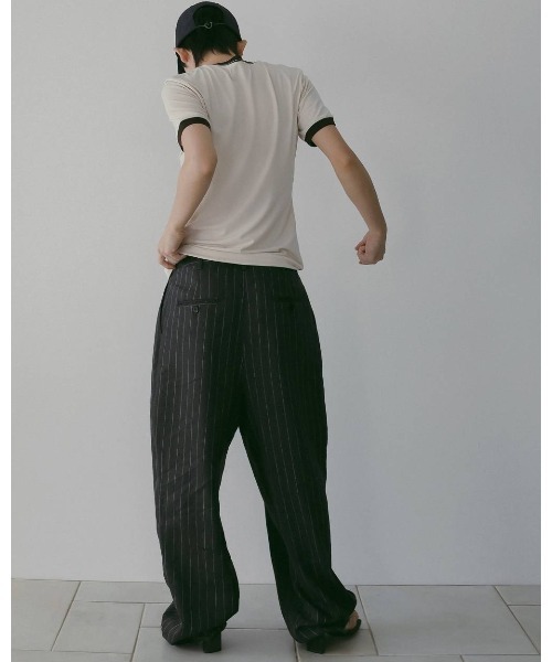 anuke(アンヌーク)の「Linen Tuck Pants 62610706(その他パンツ・メンズ・ブラウン/ネイビー・36/38)」の12枚目の写真