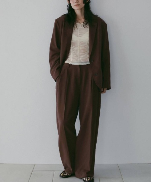 anuke(アンヌーク)の「Linen Tuck Pants 62610706(その他パンツ・メンズ・ブラウン/ネイビー・36/38)」の19枚目の写真