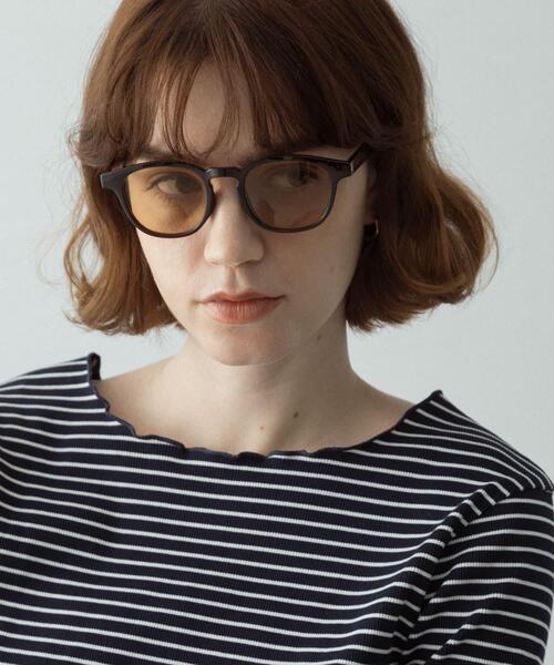 Swayme（スウェイミー）の「ウェリントンカラーサングラス（サングラス・レディース・ライトブラウン/ブラウン/ピンク・ONE）」の4枚目の写真