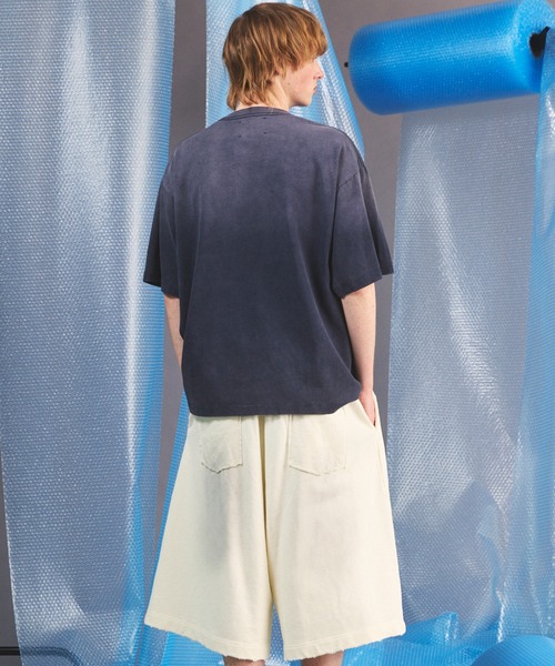 MAISON SPECIAL(メゾンスペシャル)の「《UNISEX》【MOVIE SERIES】「SESAME STREET」- Elmo - Prime-Over Crew Neck Short Sleeve T-Shirt/「セサミストリート」-エルモ-プライムオーバークルーネックショートスリーブTシャツ【MAISON SPECIAL/メゾンスペシャル】(Tシャツ/カットソー・メンズ・ブラック/ネイビー・0/1/2)」の18枚目の写真